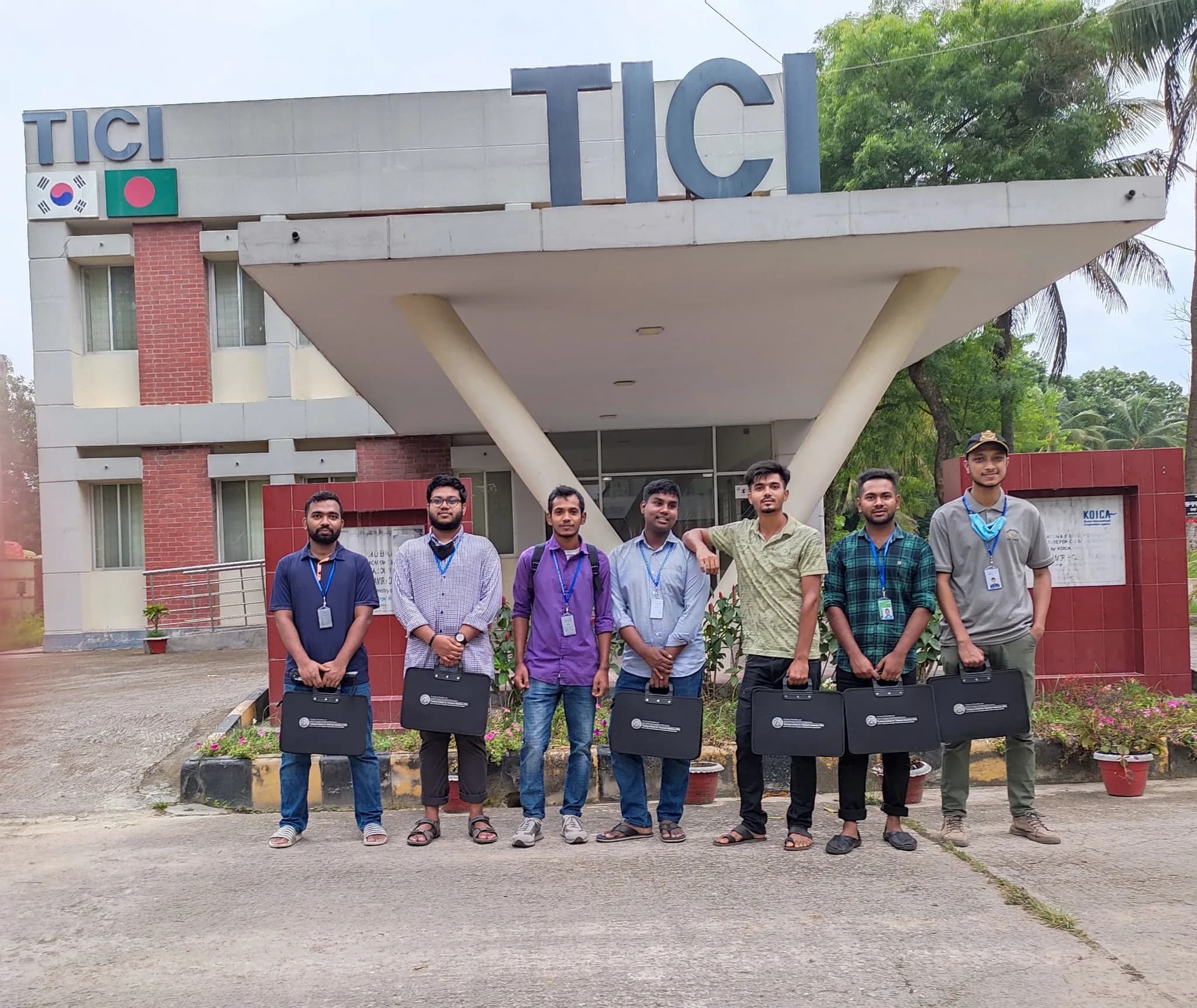 SU Students Achieve Milestone with Industrial Training at TICI